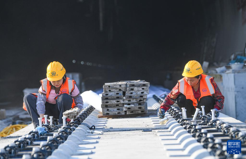 新建重慶至黔江鐵路建設(shè)順利推進(jìn)