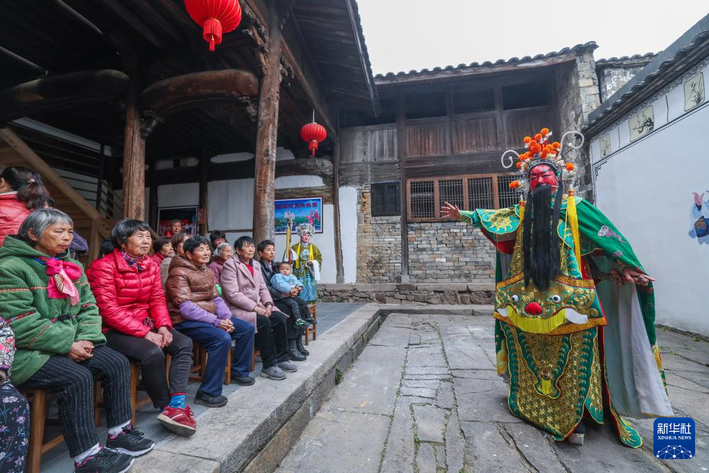 婺劇之鄉(xiāng)民間劇團迎來新春演出季